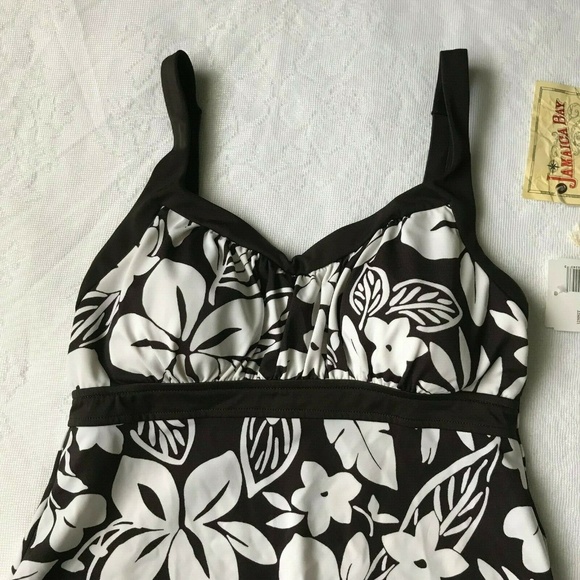 JAMAICAN BAY Swimwear Top Brown / White Floral - Picture 2 of 3